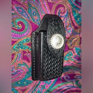 Vintage Western Tooled leather phone holster - Unisex
